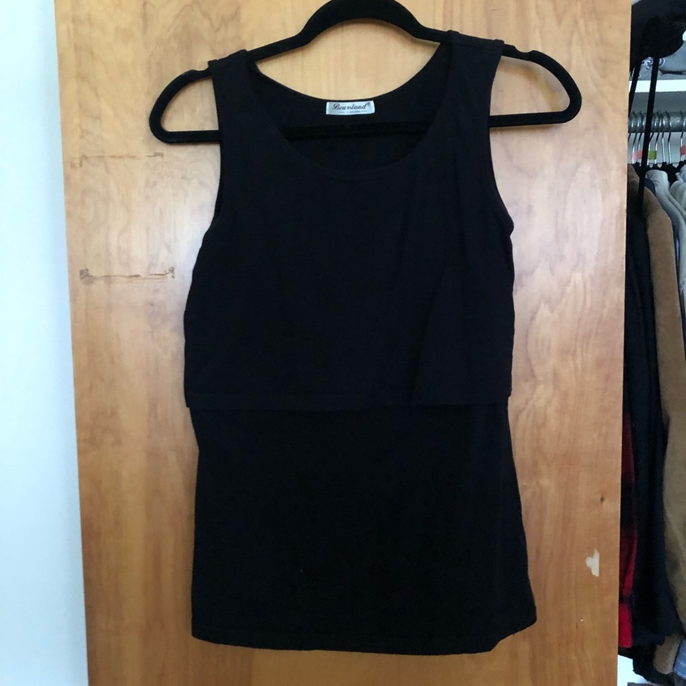 Black nursing tank